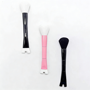 แปรงสองหัวสำหรับปัดแก้มและคอนทัวร์จมูก รูปทรงตัวยู สีดำชมพู - Product Image 3