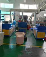 Appareil de masturbation, poupée d'amour pour adultes, équipement d'extrusion plastique, machine de production de corps souple en TPE et caoutchouc silicone pour femmes