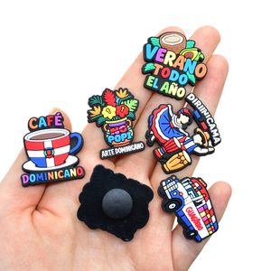 Pins Decorativos de PVC para Calzado, Accesorios Unisex para la Parte Superior del Calzado, Decoraciones Divertidas con Eslóganes de República <span class=keywords><strong>Dominicana</strong></span> para Sandalias - Product Image 4
