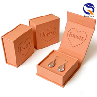 Caja de Joyería Magnética Exquisita con Logotipo en Relieve Personalizado y Superficie Suave al Tacto para Regalos Festivos