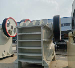 เครื่องบดกรามหินปูนกำลังการผลิตสูง ทนทานต่อการสึกหรอและให้การคัดแยกวัสดุได้อย่างแม่นยำ - Product Image 2