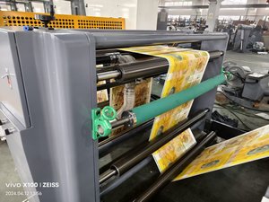Impresora Flexográfica Automática de Curado UV de 6 Colores con Motor y Control Android para Impresión de Tarjetas de Gran Formato, Impresora de Vasos de Papel FM-920 - Product Image 2