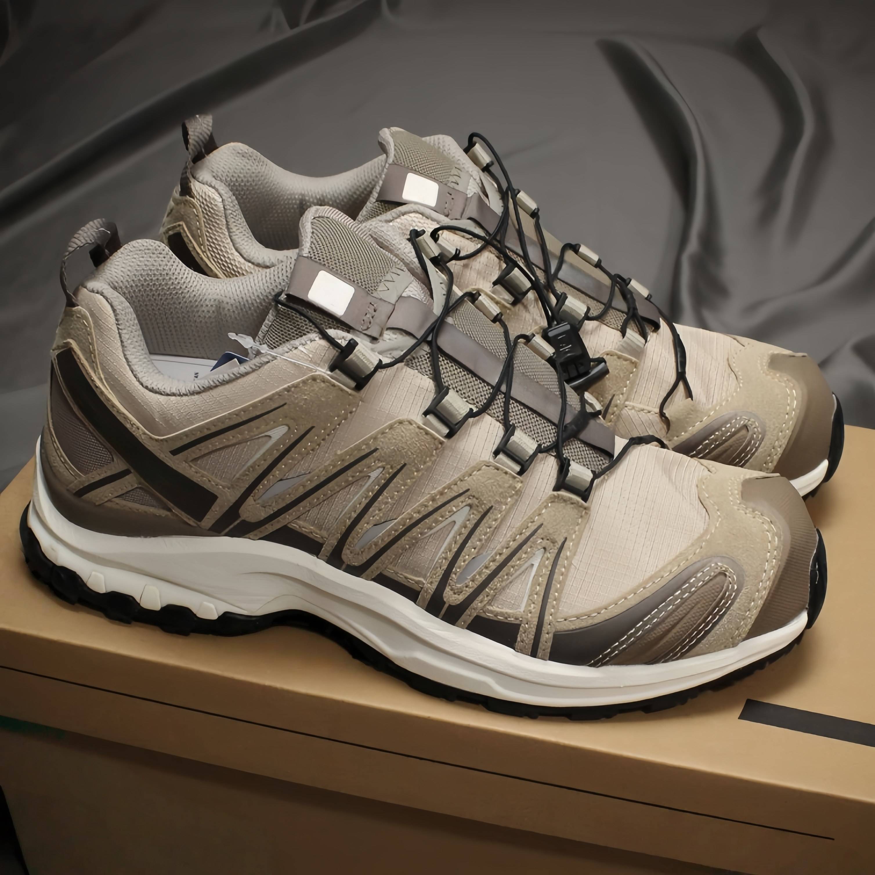 สีน้ำตาล