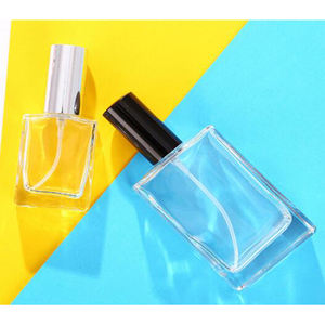 30มิลลิลิตร50มิลลิลิตร100มิลลิลิตรราคาโรงงา<span class=keywords><strong>น</strong></span>หรูหราขายส่งมิ<span class=keywords><strong>น</strong></span>ิสแควร์รอบการออกแบบที่ว่างเปล่าสเปรย์น้ำหอมขวด<span class=keywords><strong>โลชั่น</strong></span><span class=keywords><strong>น</strong></span>้ำมั<span class=keywords><strong>น</strong></span>แก้ว - Product Image 6