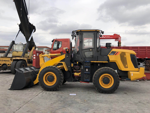 Акционная цена 2026: Самый продаваемый фронтальный погрузчик CLG835H с большими колесами, 3 тонны, 2 куб.м. - Product Image 1