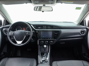 Venta al por Mayor de Autos Usados de Alta Calidad, <span class=keywords><strong>Corolla</strong></span> Levin <span class=keywords><strong>2018</strong></span>, 1.2T <span class=keywords><strong>S</strong></span>-CVT GL-ii Edition Sedán, Volante a la Izquierda, 4L, Bajo <span class=keywords><strong>Precio</strong></span>, Tracción Delantera - Product Image 3