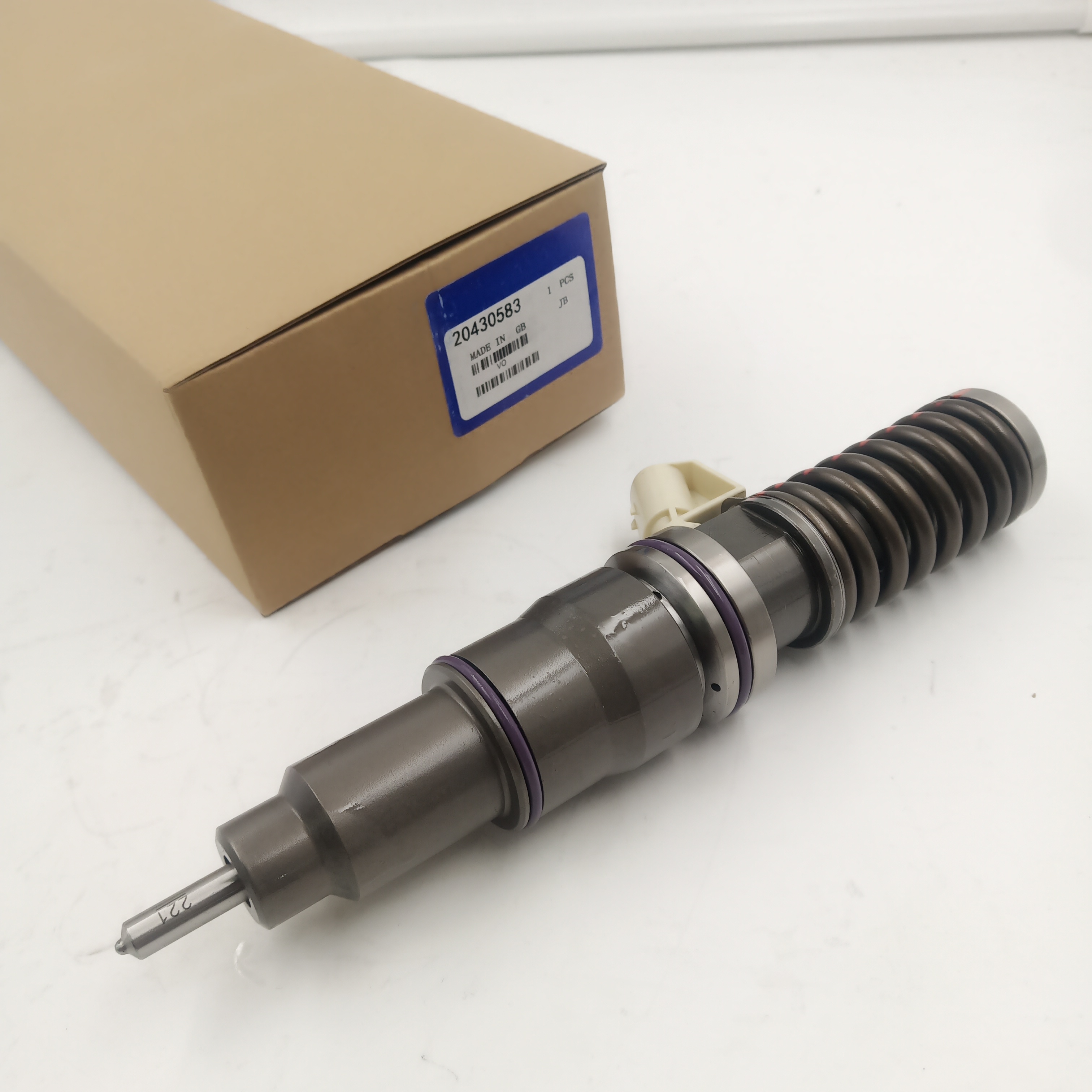 High Performance  Diesel Engine Parts 20430583 Electronic Unit Common Rail Fuel Injector BEBE4C00101 For Diesel Engine