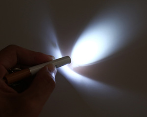 Wholesale Multi-Functional Cigarette Shape <b>LED</b> Red Light Mini <b>Flashlight</b> Keychain Small Key Torch - Product Image 5