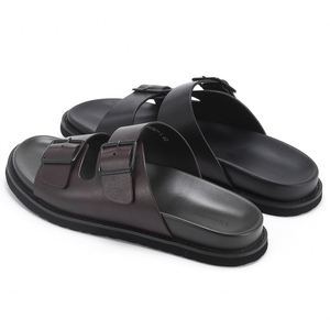 Sandales d'extérieur pour hommes de créateur, chaussures personnalisées en cuir de veau, claquettes pour hommes, fabrication et production - Product Image 2