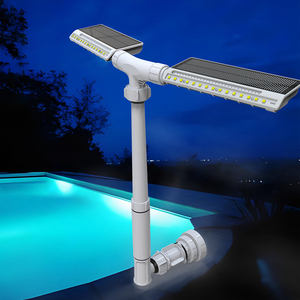 Nouvelle lumière de fontaine de piscine à double tête alimentée par énergie solaire, 5000 mAh, rechargeable, étanche, pour la décoration de jardin et de cour. - Product Image 1