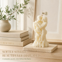 Esthetische koppel-liefdesomhelzing sculptuur kaars figuur geurkaars voor huwelijksjubileum verloving Valentijnsgeschenken