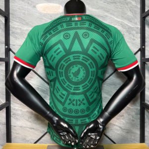 Maillot de football Mexique version joueur qualité supérieure, écusson 3D, coupe ajustée, tenue de football domicile et extérieur Mexique 2026 - Product Image 1