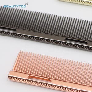 Outil de peignage essentiel de <span class=keywords><strong>Barber</strong></span> <span class=keywords><strong>Peigne</strong></span> en aluminium de qualité supérieure pour le confort et l'efficacité - Product Image 3