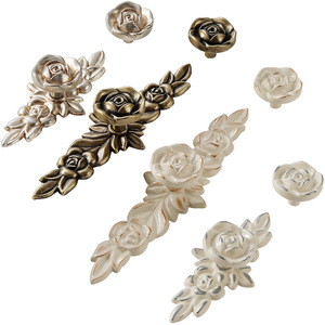 Weiße Rosenblüten-Zinklegierung Möbelbeschläge Moderne Küchenschrankgriffe Schubladenknöpfe Kleiderschrank Schranktür Schlafzimmer - Product Image 1