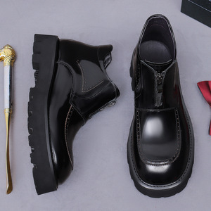 Botas de hombre estilo coreano con brillo, cremallera, suela gruesa, aumento de altura, de cuero genuino, para estudio fotográfico de bodas y negocios. - Product Image 4
