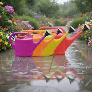 Arrosoir de jardin portable 10L à long bec, outils d'arrosage pour la maison, arrosoir en plastique pour plantes - Product Image 1