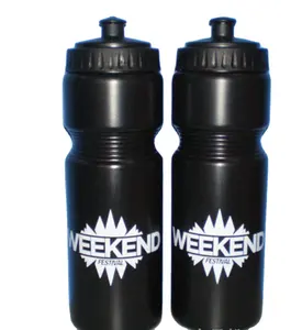 Botella de agua deportiva para bicicleta de carreras, con logotipo personalizado de 750ml, sin BPA, para amantes de los deportes y ciclismo