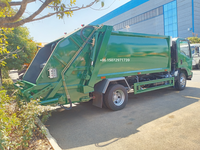 Camion compacteur de déchets diesel Isuzu 6 à 15 tonnes, chargement arrière, 4x2, boîte de vitesses manuelle, moteur de recyclage