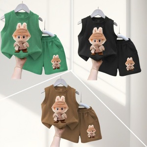 Conjunto de Verano de Dos Piezas <span class=keywords><strong>para</strong></span> Niños Pequeños y Medianos Nuevo Traje Casual de <span class=keywords><strong>Chaleco</strong></span> sin Mangas y Shorts con Dibujos Animados Estilo Guapo Versátil y Moderno - Product Image 1