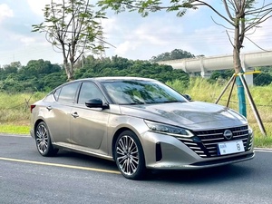 รถยนต์มือสอง ปี 2022 นิสสัน เทียน่า อัลติมา ซีดาน 2.0T VC-Turbo XV รุ่น Deluxe Edition ระยะทาง 22000 กม. ไมล์น้อย พวงมาลัยซ้าย สีเดิม พร้อมส่ง - Product Image 3