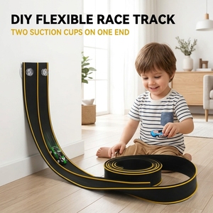 Pista de Carreras Flexible de 15 Pies con Ventosas y 2 Autos Pequeños para Jugar en la Pared - Product Image 1