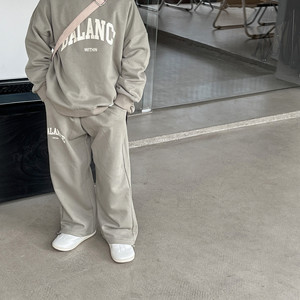 Ropa Deportiva Estilo Preppy Versión Coreana para Niños y Niñas, Sudadera con Capucha de Manga Larga y Pantalones, Nueva Moda Otoño Invierno - Product Image 4