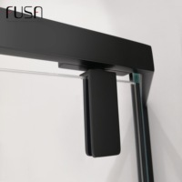 Pintu Shower Pivot Bukaan Luar FUSA 2 Panel Tetap Kaca Tempered 8mm Layar Shower Baja Tahan Karat 304 Grosir
