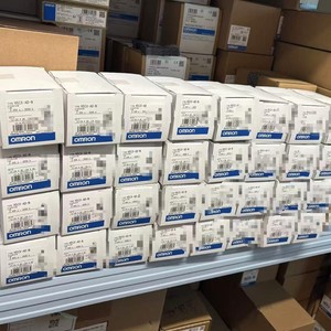 Omron H5CC-L8E <b>Timer</b> 100-240VAC Industrial Control Equipment - Product Image 3