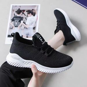 Chaussures en Maille Tricotée Volante pour <span class=keywords><strong>Femme</strong></span>, à Semelle Épaisse, Printemps-Été, Belles et Abordables, Prix d'Usine - Product Image 4