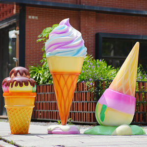 Vente chaude : Sculpture géante de sucette glacée en fibre de verre, accessoires de fête écologiques, style Art Déco, faits à la main - Product Image 1