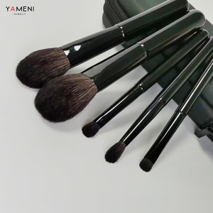 Ensemble de 5 pinceaux de maquillage en poils de chèvre, manche en bois noir, virole en cuivre, pinceaux ronds pour poudre, visage, yeux, blush, fard à paupières, kit de pinceaux cosmétiques - Product Image 3