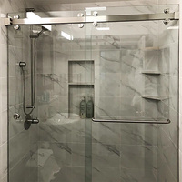 Perlengkapan Pintu Geser Kaca Modern Roda Ganda Tanpa Bingkai, Partisi Kaca Shower Kering & Basah Terpisah Satu Set Lengkap