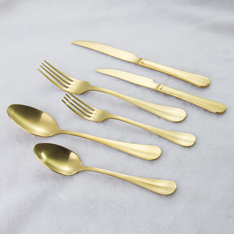 Fourchette à dîner