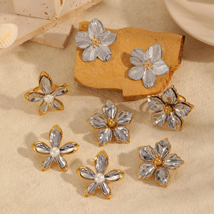 Floral <b>Titanium</b> Steel <b>Ring</b> With Pearl Inlay Adjustable For Women Light Luxury Jewelry Gift - Product Image 1