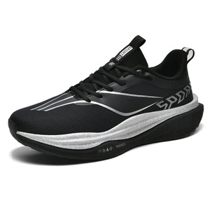 Chaussures de course lumineuses pour hommes et femmes, baskets réfléchissantes pour la marche nocturne, baskets athlétiques légères, chaussures de sport à la mode qui brillent dans le noir - Product Image 4