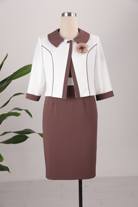 ชุดเดรสไซส์ใหญ่ ดีไซน์สวย คุณภาพสูง สำหรับใส่ไปโบสถ์ในแอฟริกา - Product Image 2