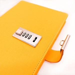 Carnet de notes A5 personnalisé en cuir PU rechargeable pour <span class=keywords><strong>fille</strong></span>, avec serrure, pour journal intime et papeterie mignonne - Product Image 4