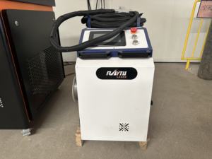 Máquina de soldadura láser de fibra de mano 1000W 1500W 2000W para Metal Acero inoxidable Nueva alta velocidad de alta precisión - Product Image 6