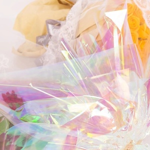 Film transparent dichroïque arc-en-ciel imperméable en PET de 16 microns pour l'emballage des pommes de Noël et le papier d'emballage floral - Product Image 4