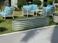 Kit de Jardinière Surélevée Classique en Acier Galvanisé Thermolaqué pour la Maison – Écologique, Durable, Couleur Personnalisable, Facile à Installer