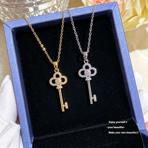 Collana in Titanio con Ciondolo a Quadrifoglio in Stile Coreano, Catena per Clavicola Super Scintillante Placcata <span class=keywords><strong>Oro</strong></span>/Argento per Donne - Product Image 3