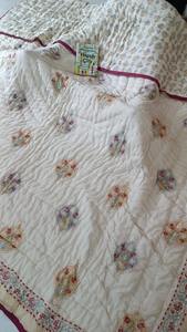 Courtepointes imprimées à la main Jaipuri en pur coton Couette en coton biologique fabriquée en Inde Produit doux et confortable - Product Image 2