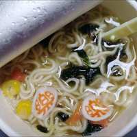 Mie Lamian Yilai Jepang Mini Bowl Snack Wanchai Mie Instan 35g