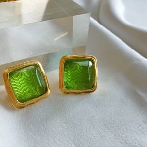 <span class=keywords><strong>Liuli</strong></span> Anting 2023 Diskon Besar Perhiasan Kualitas Tinggi Pakaian Sehari-hari Rantai Kustom dan Logo Geometris Liontin Kalung Perhiasan Set - Product Image 1