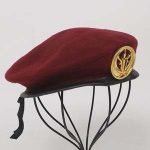 قبعة بريطانية تكتيكية قابلة للتعديل من الصوف منقوشة بنمط مع عصابة عرق جلدية - Product Image 2