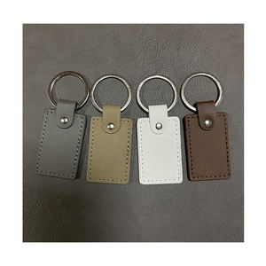 Nuevo producto Venta caliente personalizado Laserable Leatherette Llavero de lujo Negro Laser Leatherette Llavero - Product Image 2