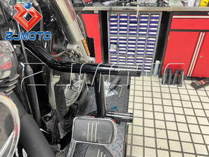 Protection de moteur haute 2 étapes DesignCrash Bar pour Harley Touring Road King Street Glide Electra Glide <span class=keywords><strong>CVO</strong></span> Freewheeler <span class=keywords><strong>2009</strong></span>-2024 - Product Image 5