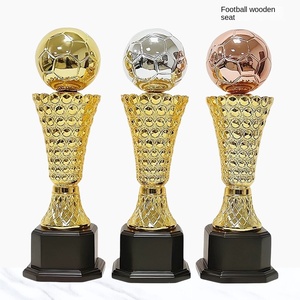 Trophée de basketball haut de gamme, atmosphérique, personnalisé, pour tournoi de football et de volleyball, en résine plaquée or, grande taille, Village <span class=keywords><strong>BA</strong></span> - Product Image 4
