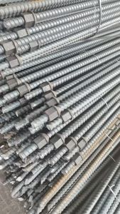Mine de charbon de mine de boulon à <span class=keywords><strong>droite</strong></span> M18M25 Renforcement de soutien industriel et minier Barre d'armature de pente de tunnel de tige solide - Product Image 2