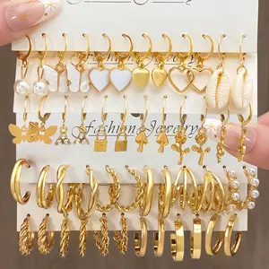 Wholesale Trendy Gold Metal Pearl Earrings Set For Women Fashion Geometric Punk Crystal Circle Drop Hoop Earrings Bulk